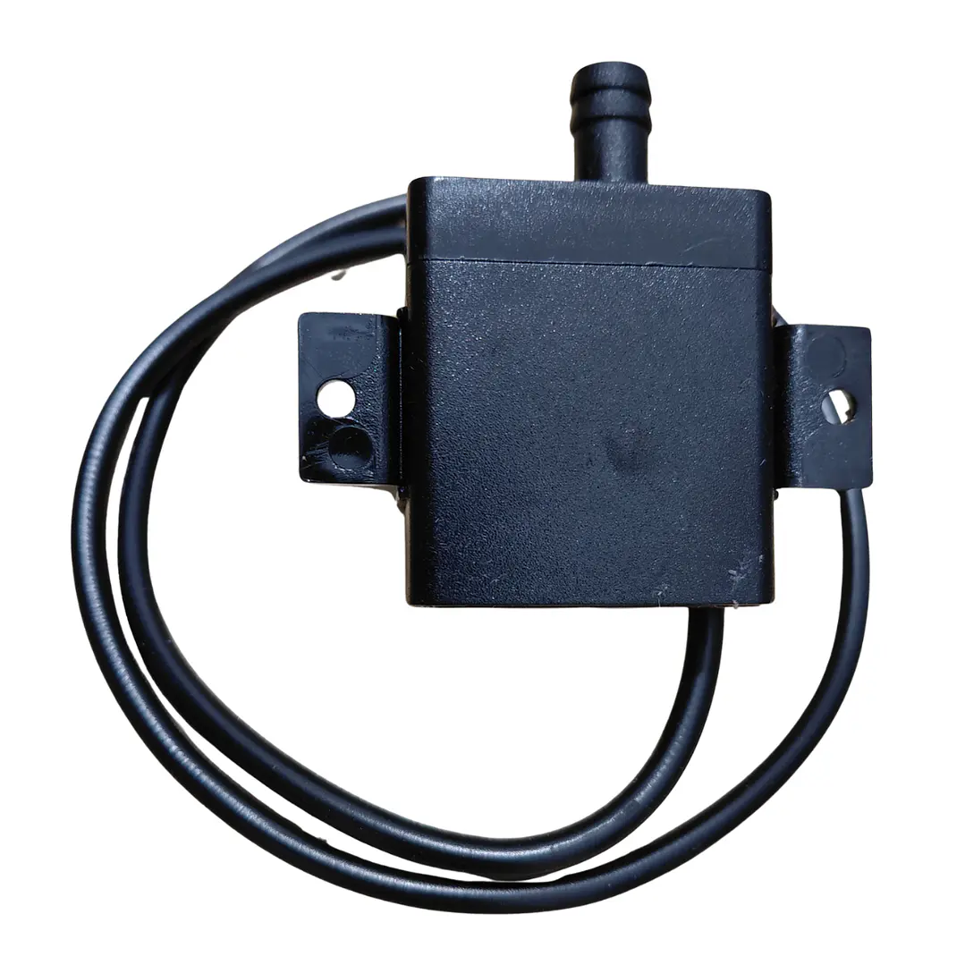 Bomba de Agua DC 12V 4.8W 240L/h Mini Bomba Sin Escobillas 3