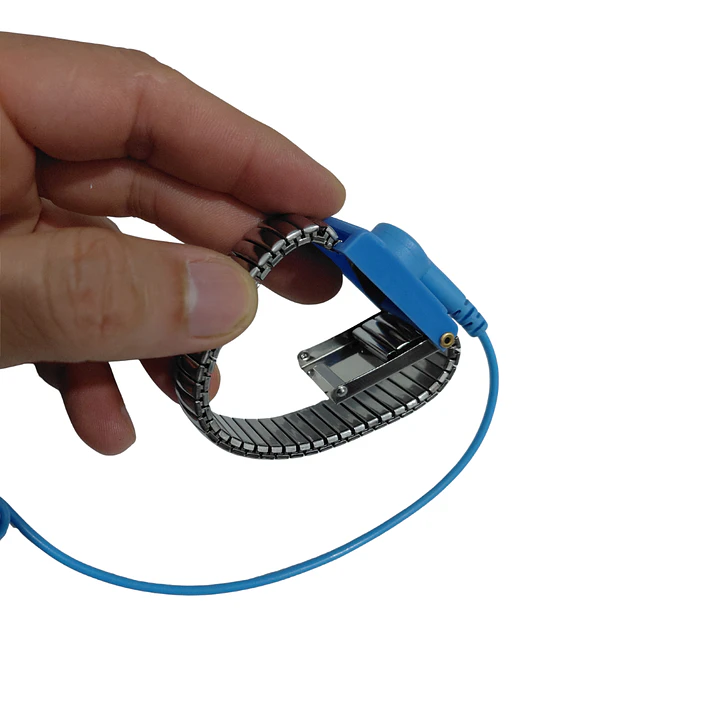 Pulsera Antiestática Metálica con Cable Espiral 2.5 m 7