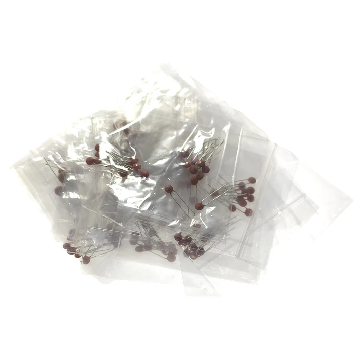 Kit 300 Capacitores Cerámicos 30 Valores 2pF-100nF 10 c/u 3