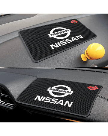 Alfombrilla Antideslizante para Tablero de auto Nissan