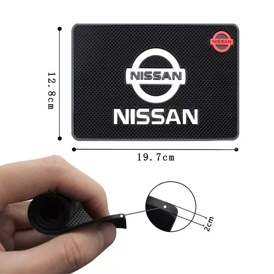 Alfombrilla Antideslizante para Tablero de auto Nissan 4