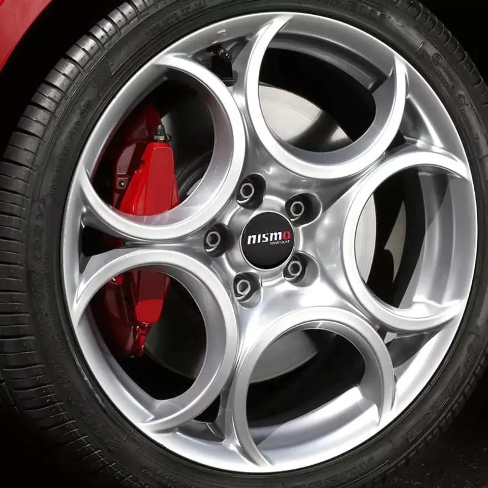 Set X4 Tapa centro de Llantas de autos Nismo 1