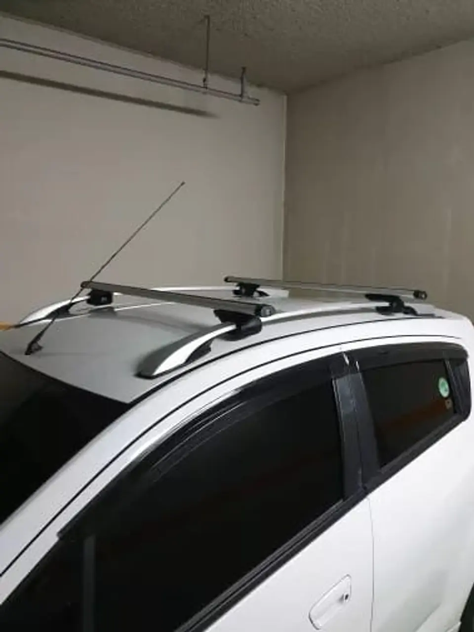 Barras porta equipaje de camioneta o SUV Jeep 1