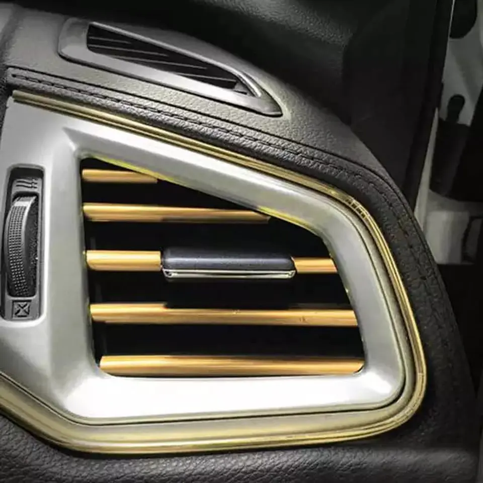 Moldura interior universal para rejilla de aire acondicionado 1