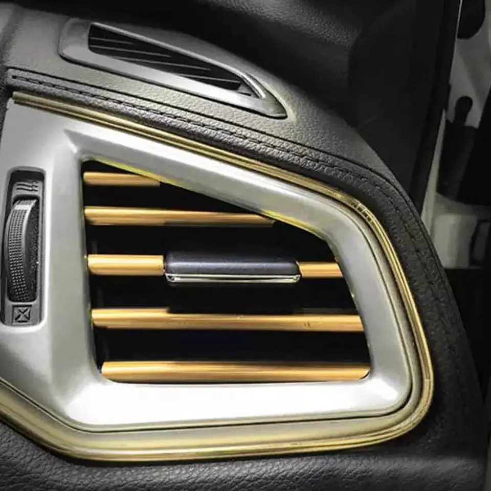 Moldura interior universal para rejilla de aire acondicionado 7