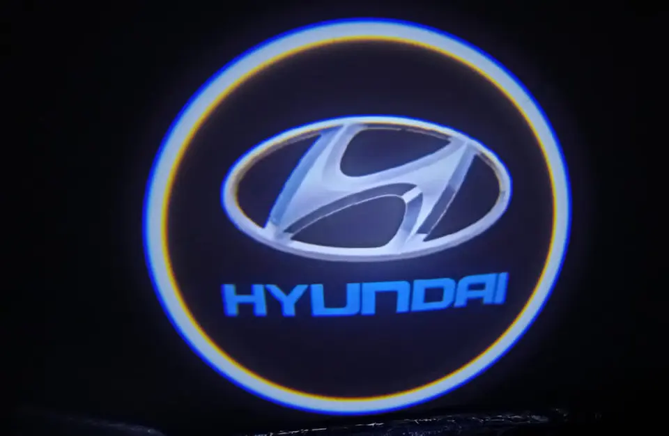X2 luces LED cortesía puertas (a batería triple A) - Hyundai 1