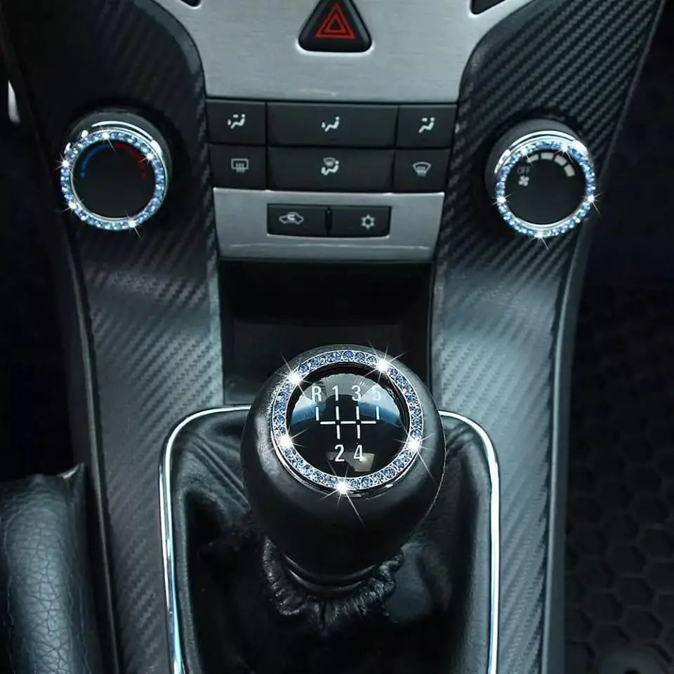 Anillo decorativo de diamantes de imitación para autos y SUV 10