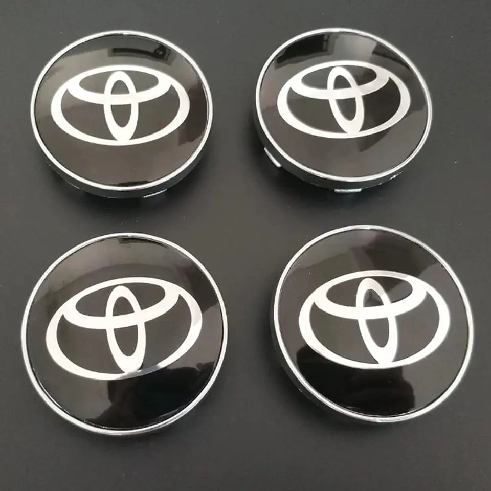 Set X4 Tapa centro de Llantas de autos Toyota negro con plateado 1