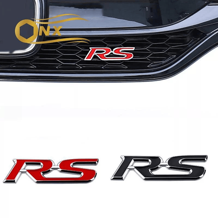 Emblema de parrilla apernado metálico modelo RS para autos camionetas SUV universal tunning color cromado con rojo  2