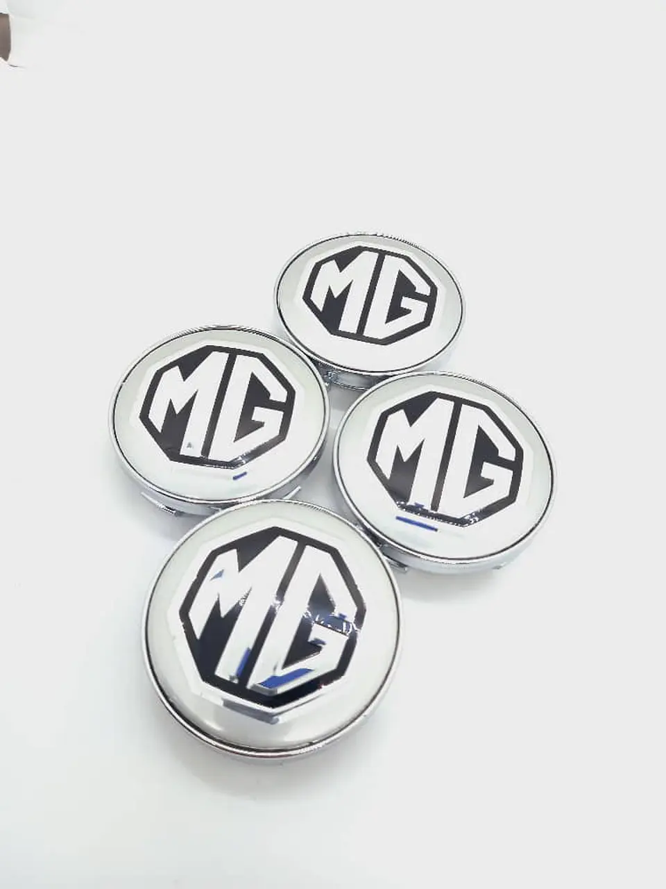X4 Tapa centro llantas MG plateado - Plateado Negro 3