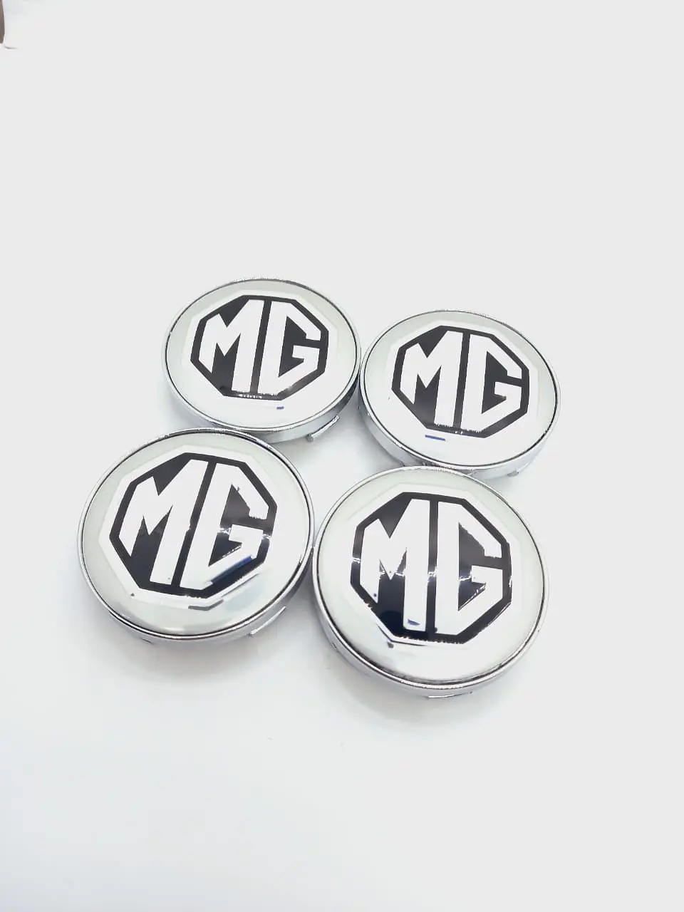 X4 Tapa centro llantas MG plateado - Plateado Negro 9