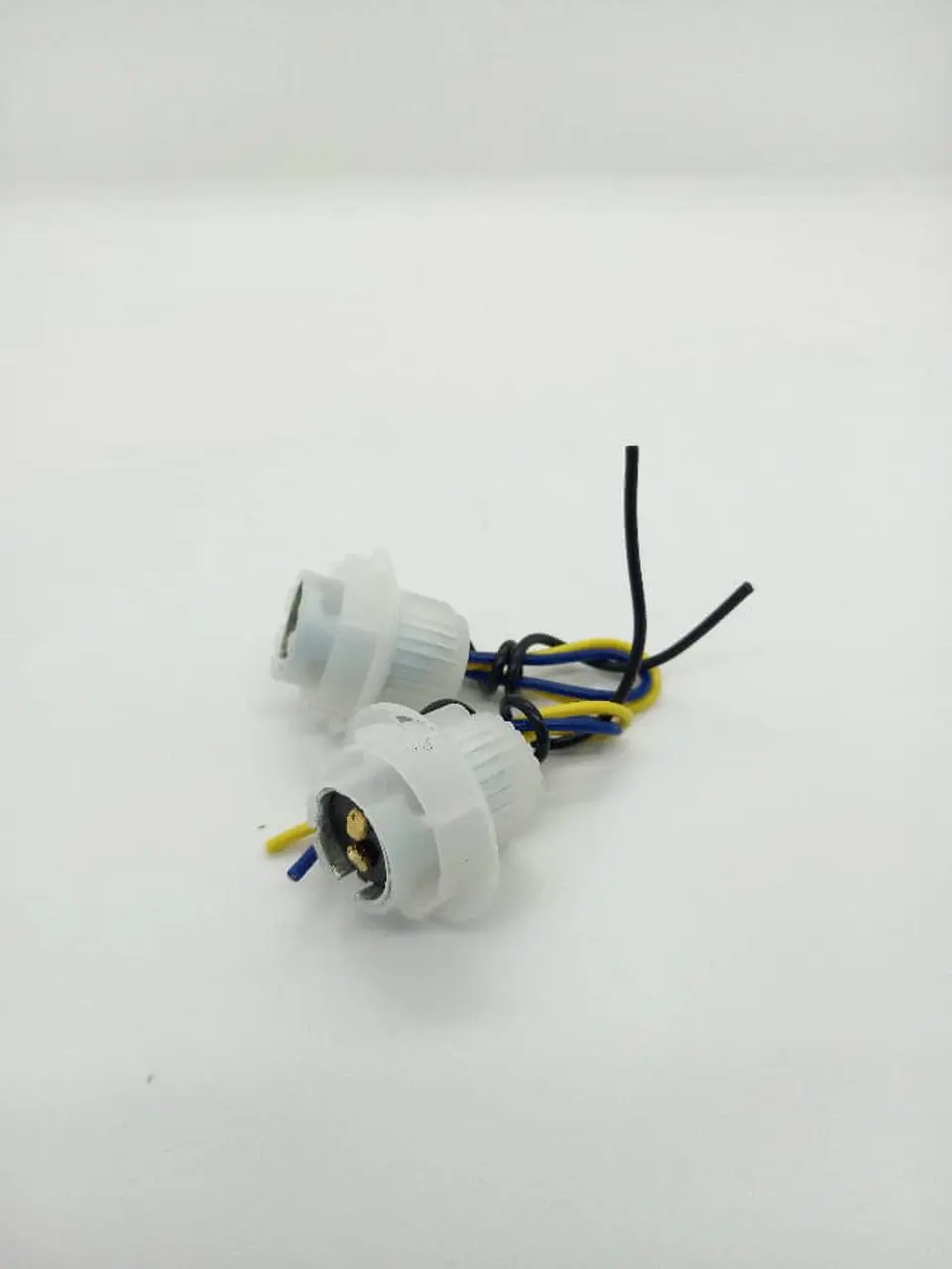 X2 socate para luz 2 contacto alta y baja universal 4
