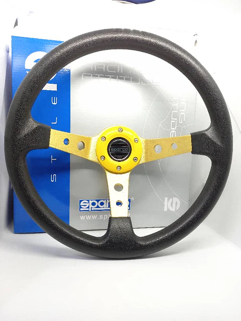 Volante deportivo universal Sparco con botón de bocina - dorado