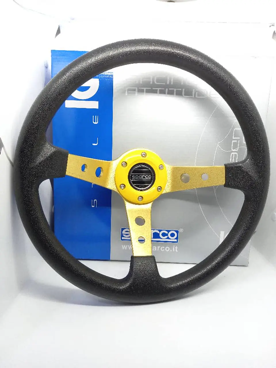 Volante deportivo universal Sparco con botón de bocina - dorado 10