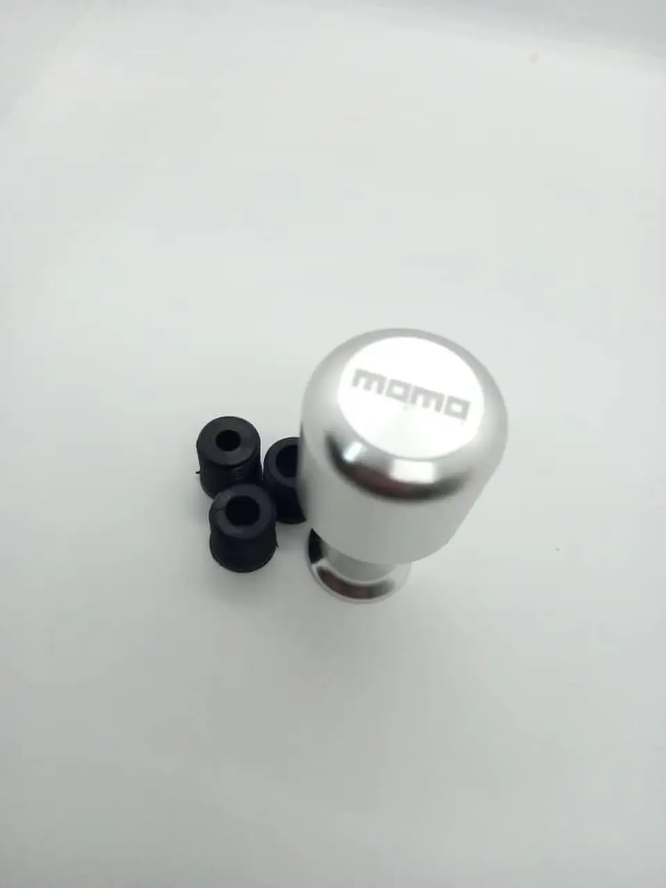 Pomo perilla de palanca de cambios tunning MoMo universal 2