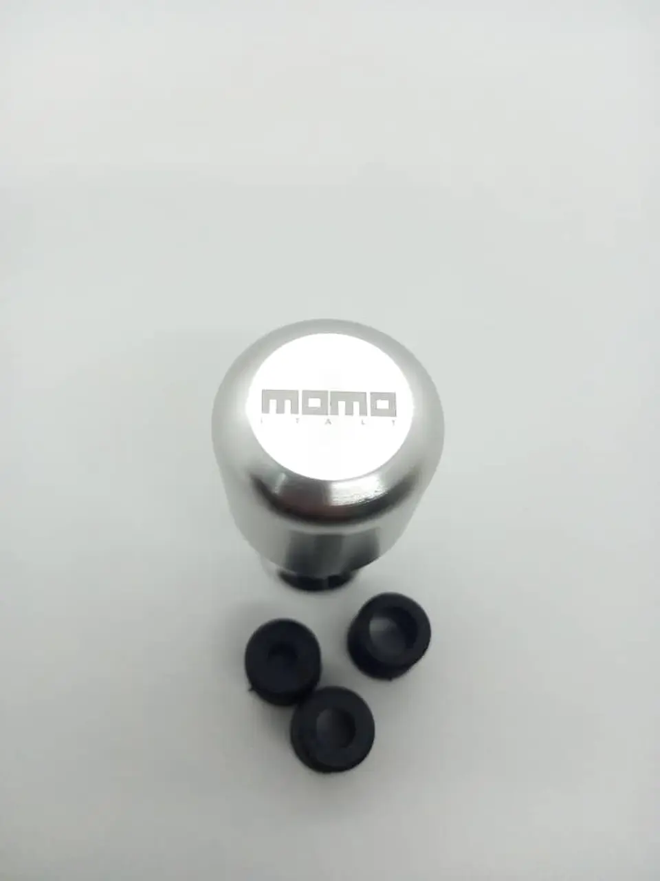 Pomo perilla de palanca de cambios tunning MoMo universal 3