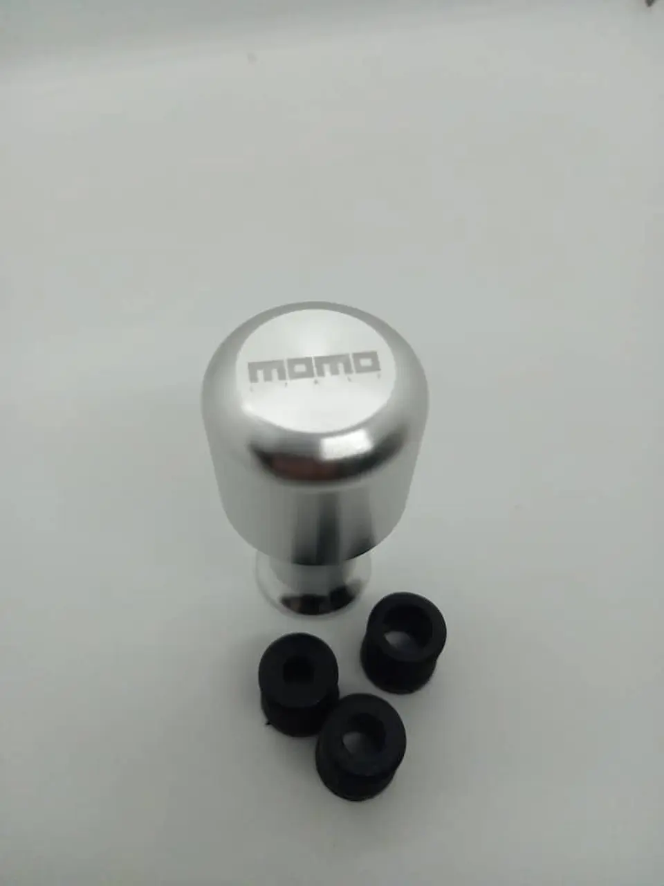 Pomo perilla de palanca de cambios tunning MoMo universal 4