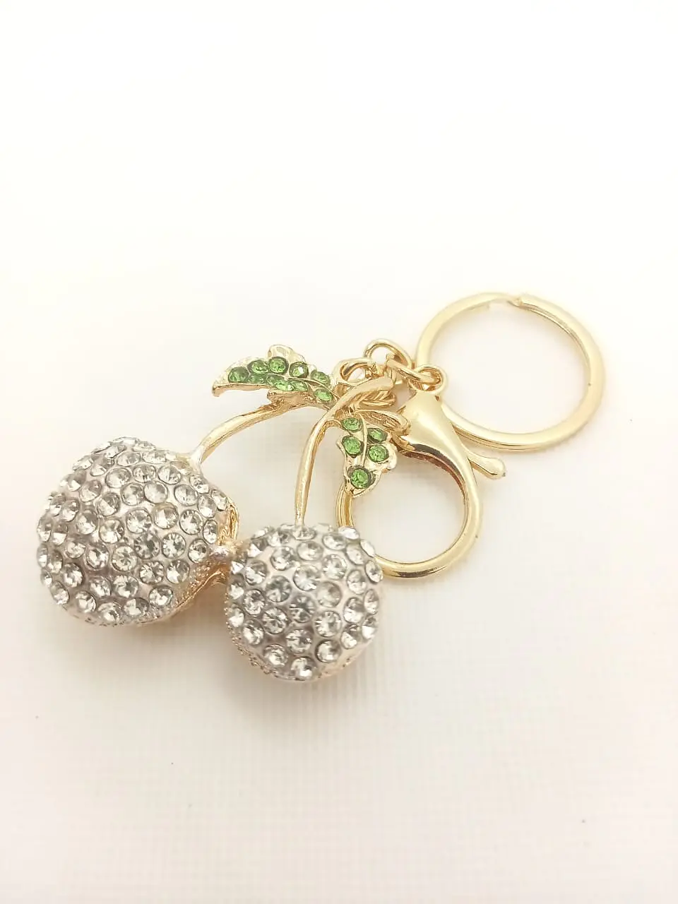 Llaveros de metal con imitación de diamantes diseño cerezas blancas 2