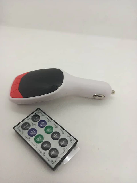 Transmisor de frecuencia FM y Mp3(usby aux) con pantalla led y