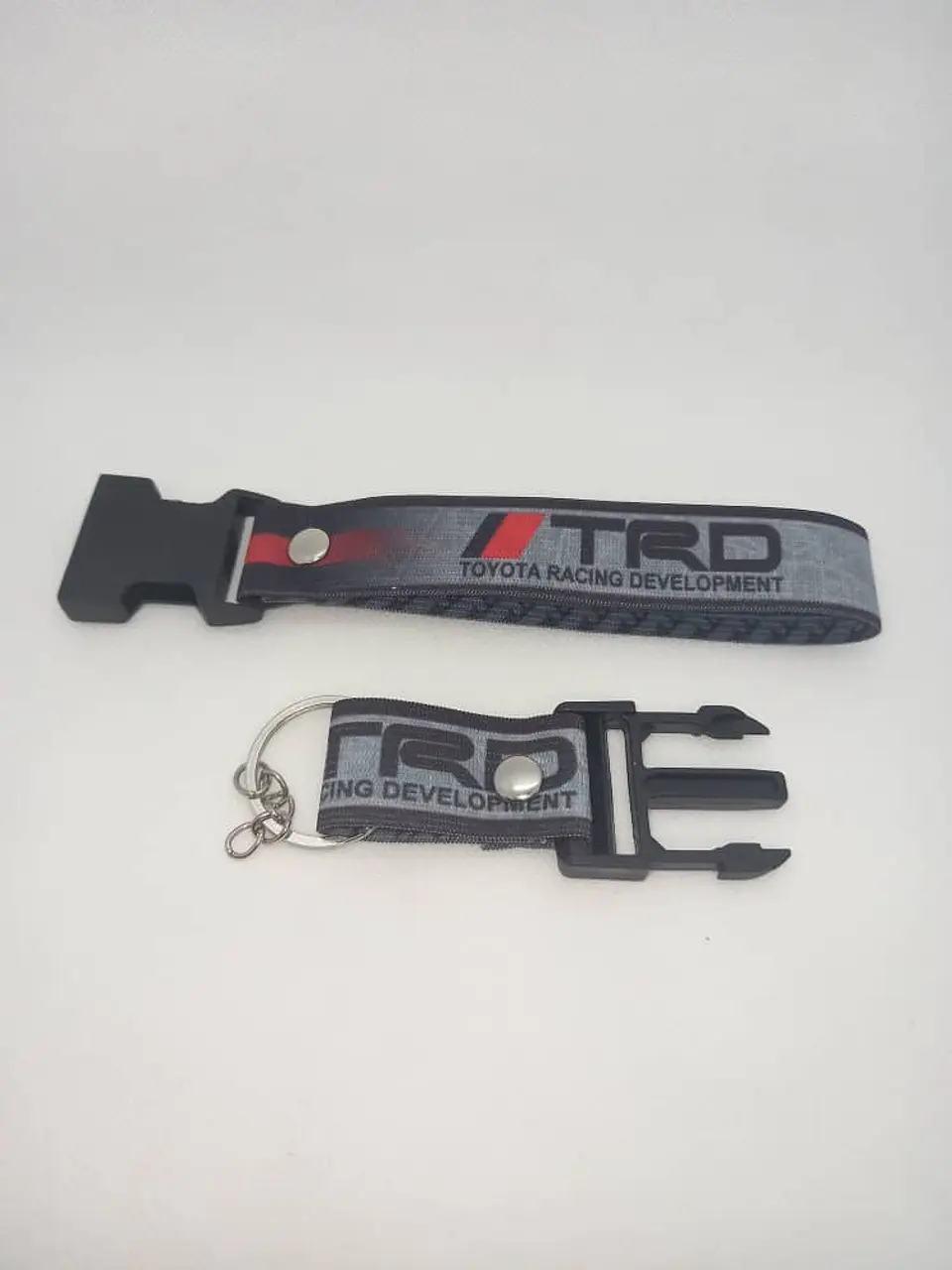 Llavero Lanyard elástico porta llaves y credencial - TRD 1