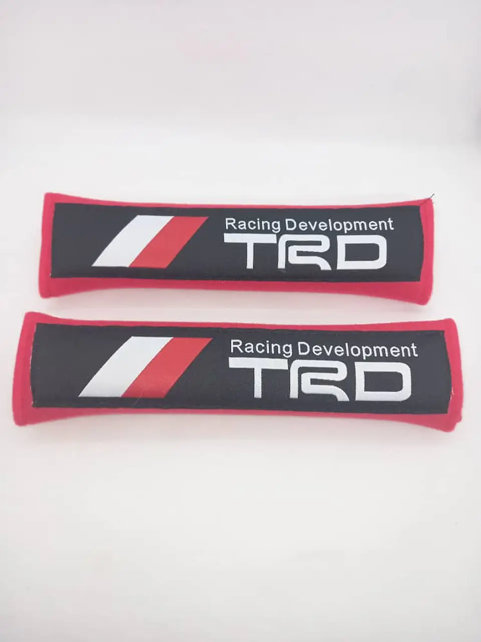 Cubre cinturón de seguridad, almohadillas bordadas TRD - Rojo 5