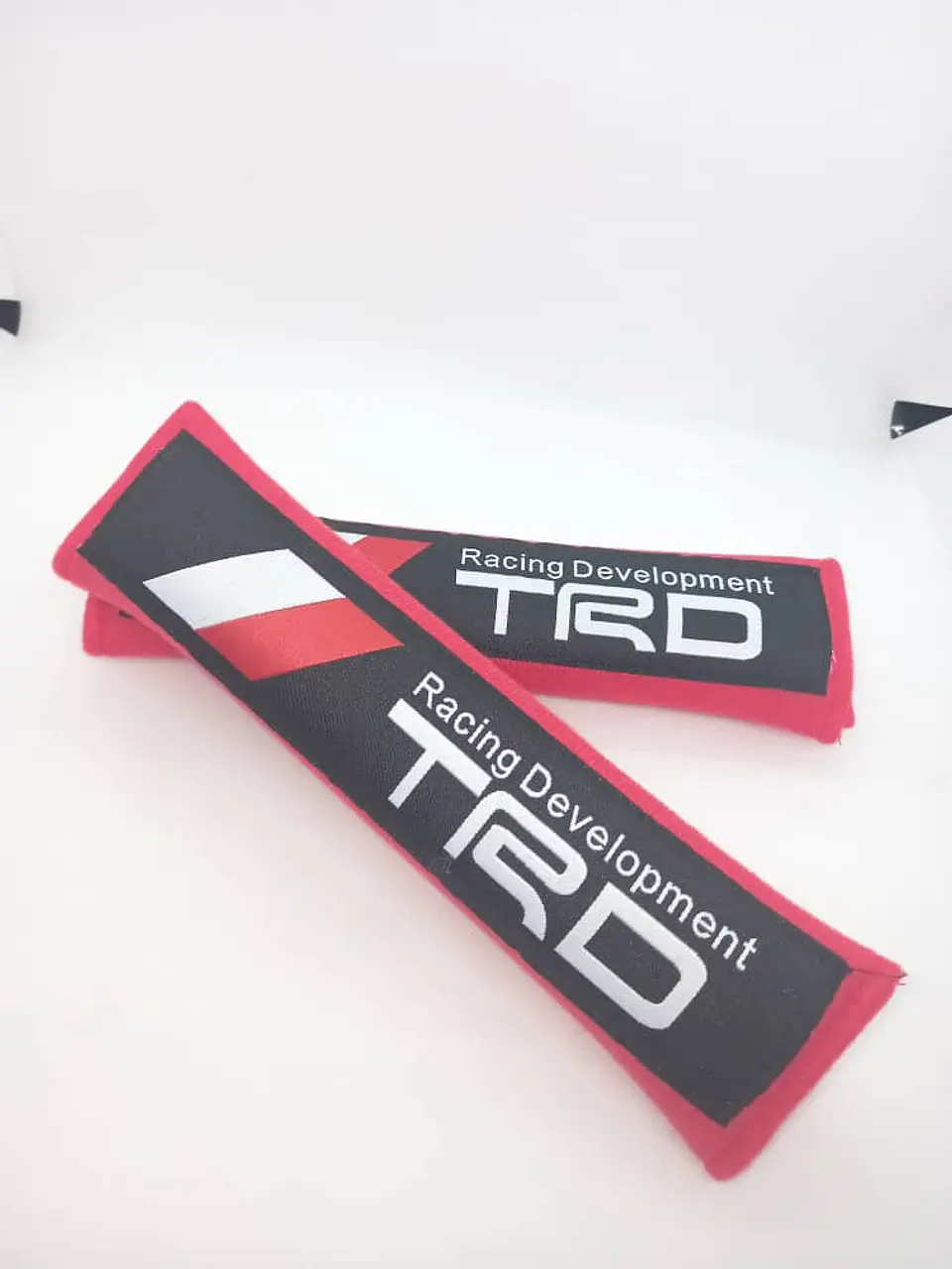Cubre cinturón de seguridad, almohadillas bordadas TRD - Rojo 8