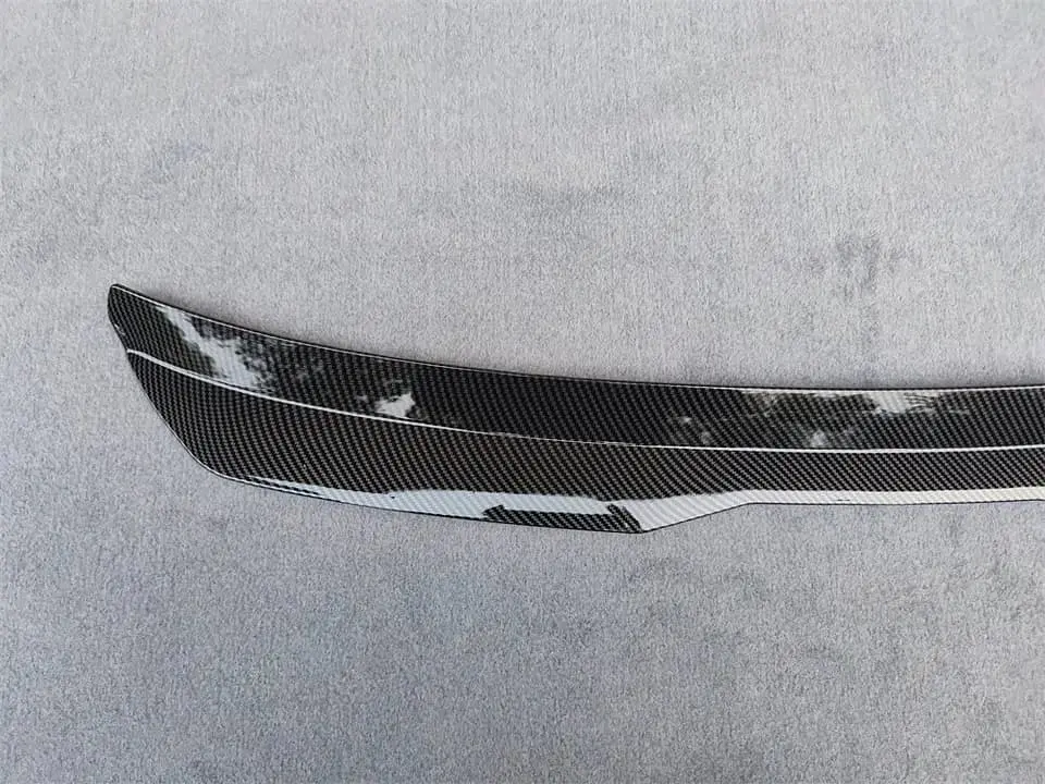 Alerón trasero plastico tipo fibra de carbono 6