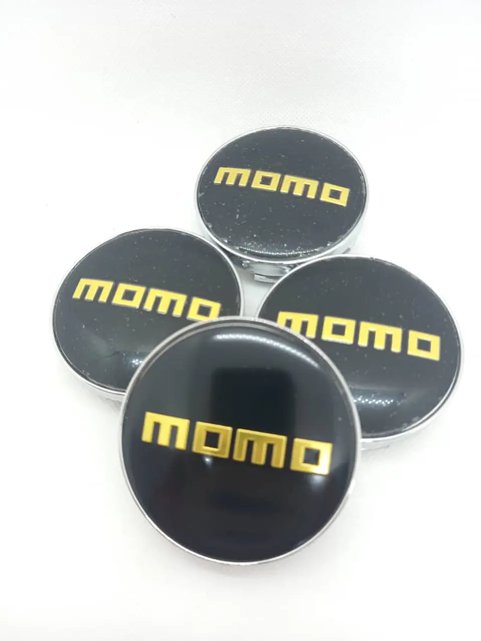 Set x4 Tapas para Centro de Llantas Momo 2