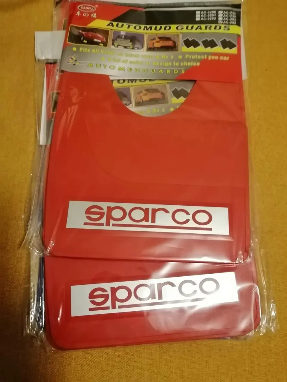 Guardabarros faldillas universales para autos tunning 3