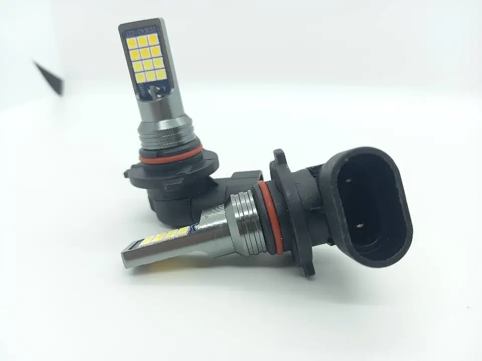 Par ampolletas LED bicolor 9005 4800Lm 12V - Blanco con amarillo 8