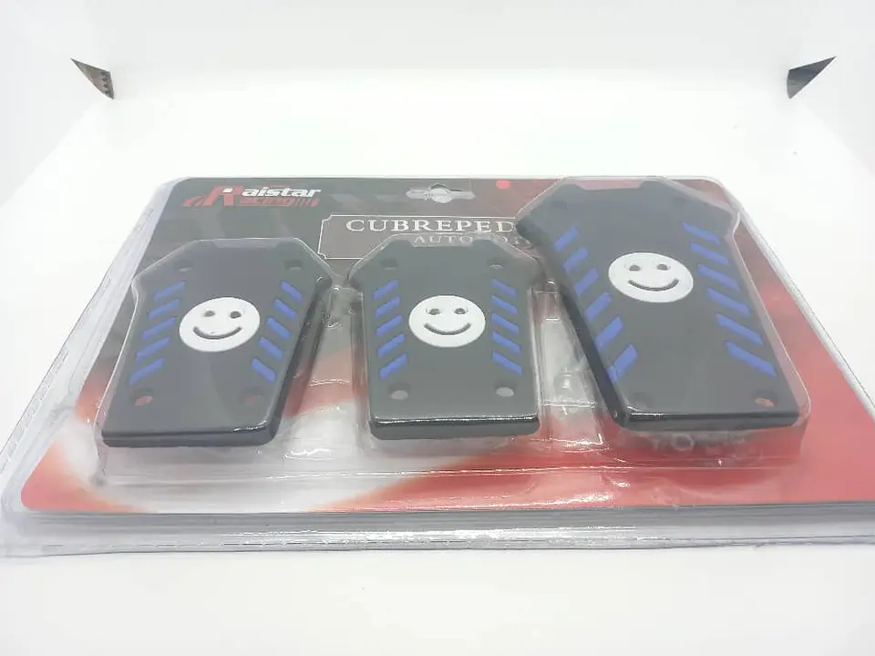 Set cubre pedales carita feliz, 3pzs - Negro/Azul 9