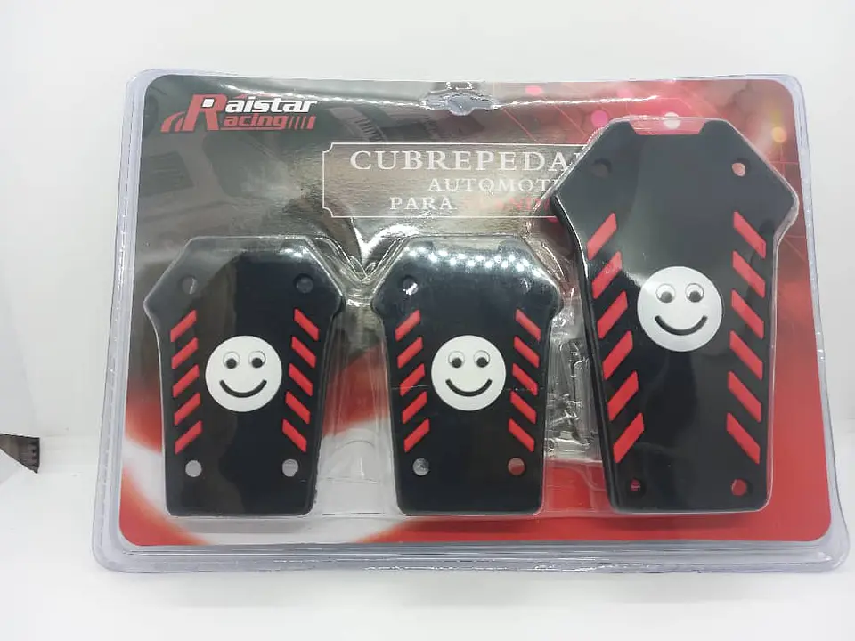 Set cubre pedales carita feliz, 3pzs - Negro/Rojo 5