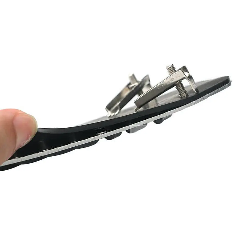 Set cubre pedales de auto, 3pzs - Cromado línea negra H82-23N 9