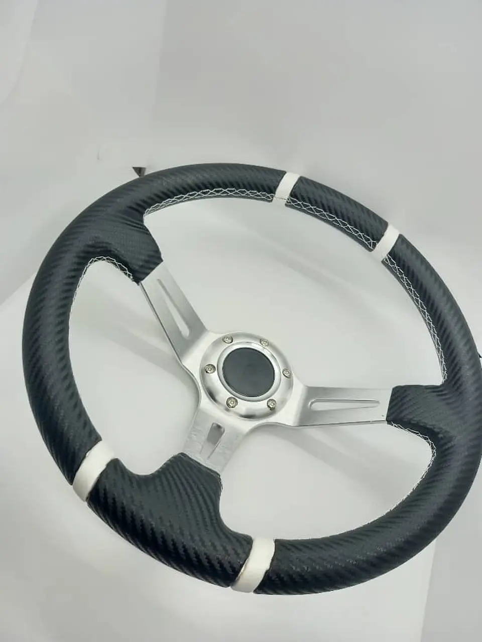 Volante deportivo universal Sparco 35cm - Centro Plata, línea Blanca 6