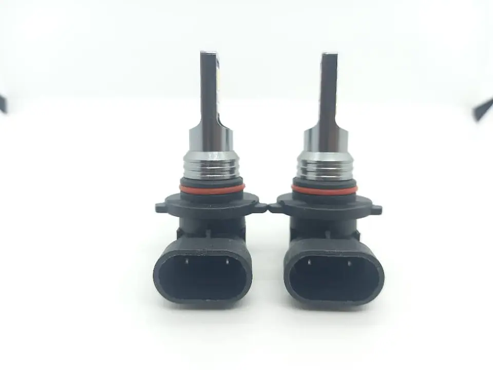 Par ampolletas LED bicolor 9005-9006 4800Lm 12V - Amarillo con Azul 4