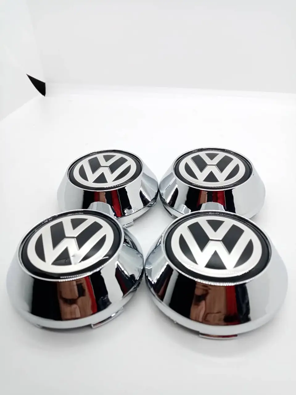 X4 Tapa centro de llantas de auto tunning conica marca Volkswagen 5