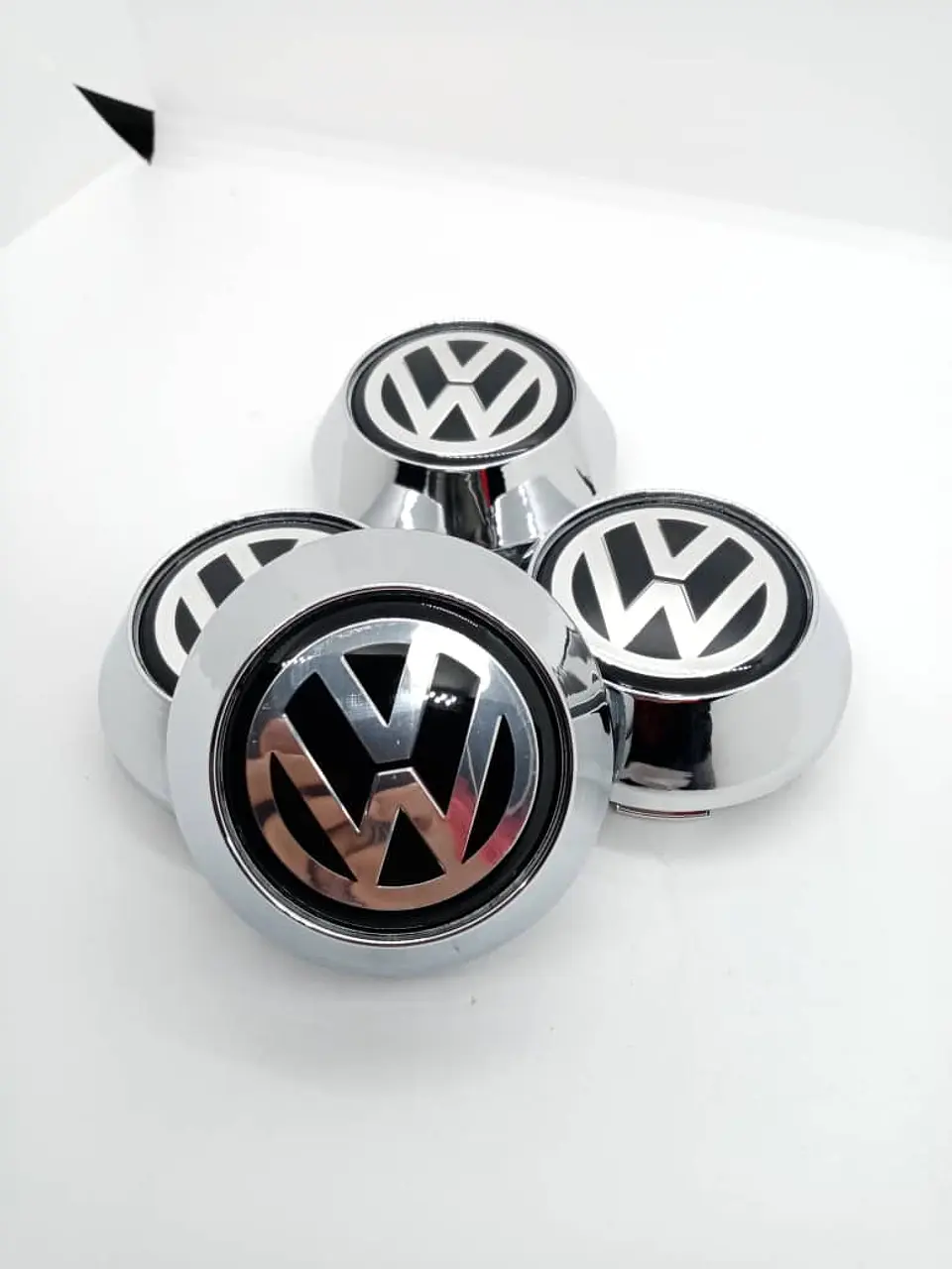 X4 Tapa centro de llantas de auto tunning conica marca Volkswagen 10
