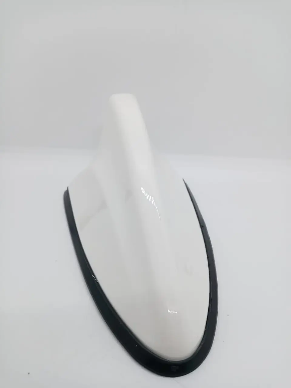 Antena aleta de tiburón Con Base Negra impermeable blanco 4