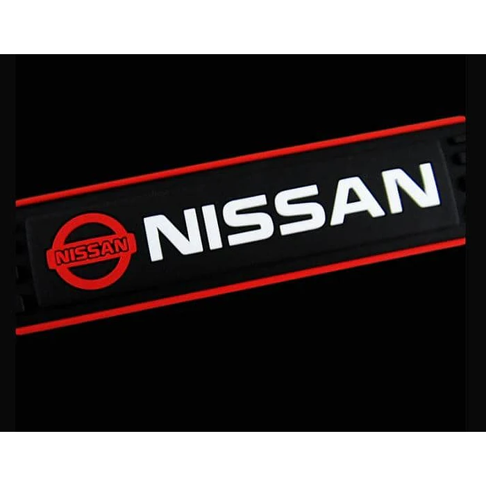X4 Goma Pisadera multifunción cubre socalos Nissan  protector para autos universal 2x 51.5 x4cm 2x37cm x4cm 3