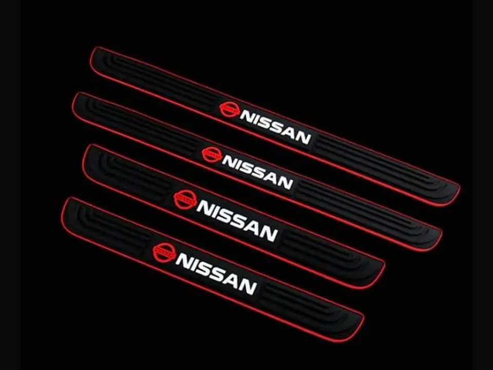 X4 Goma pisadera cubre zócalos Nissan - 2x 51.5 x4cm 2x37cm x4cm 4