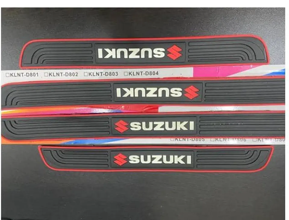 X4 Goma pisadera cubre zócalos Suzuki - 2x 51.5 x4cm 2x37cm x4cm 2