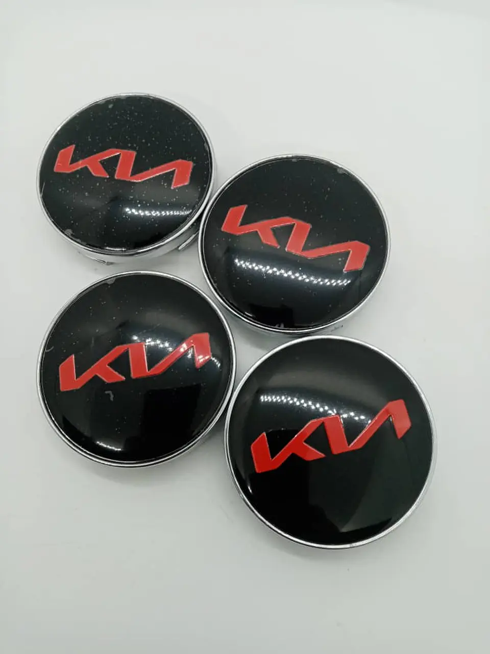 X4 Tapa centro llantas kia logo - Negra Roja 3