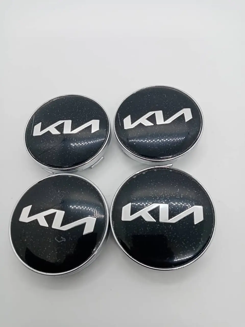 X4 Tapa centro llantas kia logo - Negra Plata 2