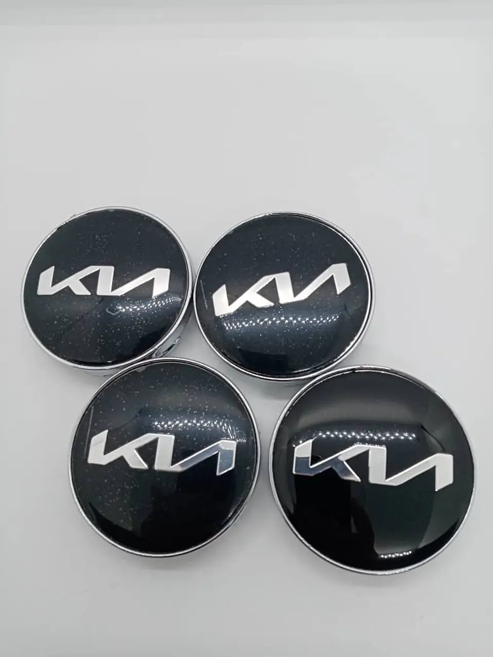 X4 Tapa centro llantas kia logo - Negra Plata 5