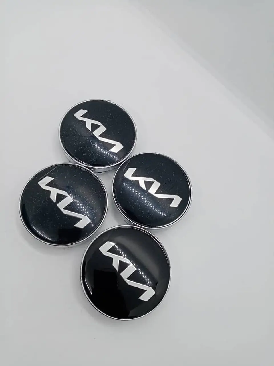 X4 Tapa centro llantas kia logo - Negra Plata 6