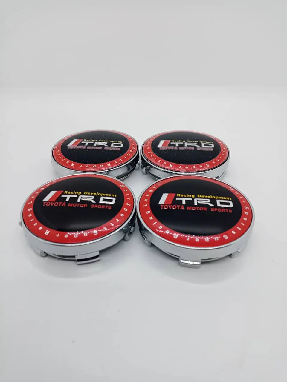X4 Tapa centro llantas Toyota TRD 60mm 56mm - Negra Rojo 2