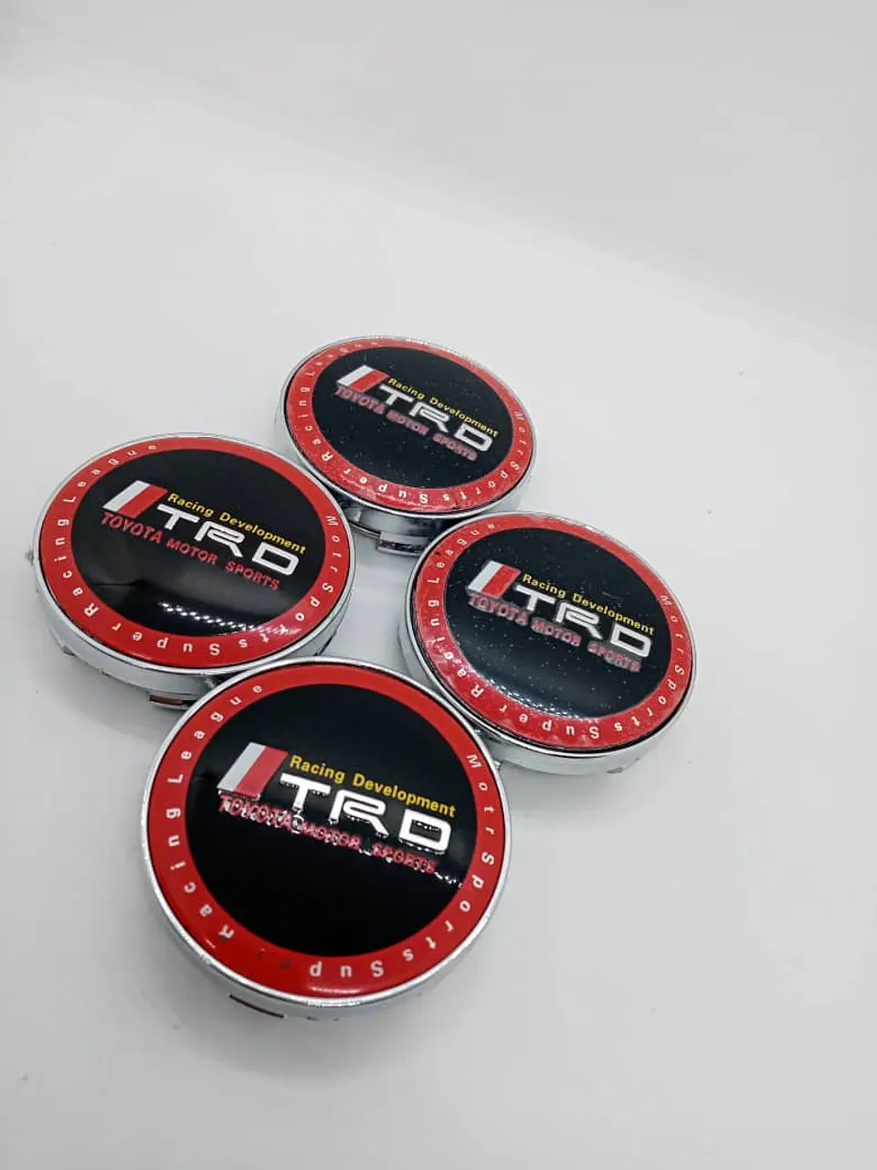 X4 Tapa centro llantas Toyota TRD 60mm 56mm - Negra Rojo 9