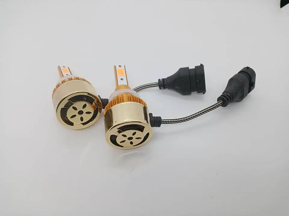 Par Ampolletas turboled 880 881 12.000Lm 100watts 12V color rosado 5