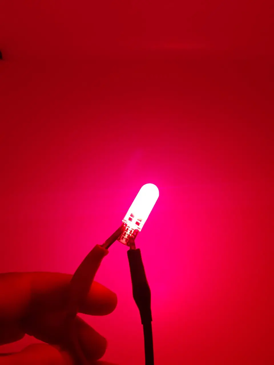X10 ampolletas T10 W5W 12V silicona - Rojo 1