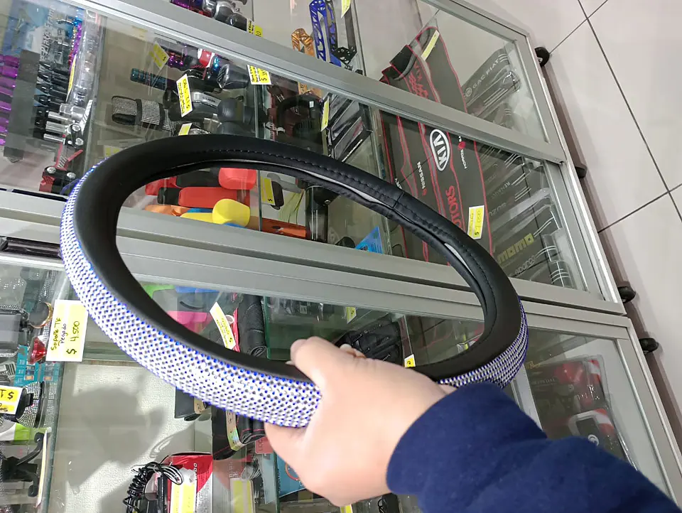 Cubre volante para damas con imitación de diamantes azul 4